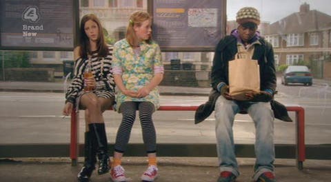 Skins Resumen de Episodio 3×0 “Naomily”