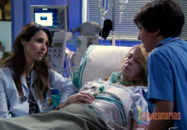 MacayEsther18x06-03