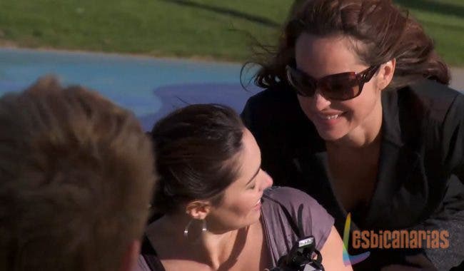 Venice la serie episodio 7 Gina sorprende a Ani en una sesión fotográfica