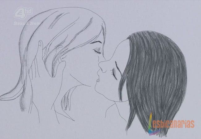 Emily y Naomi Skins