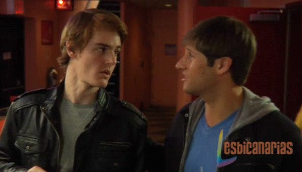 AnyoneButMe2x07 01