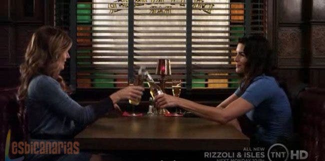Rizzoli Isles 1x05 10