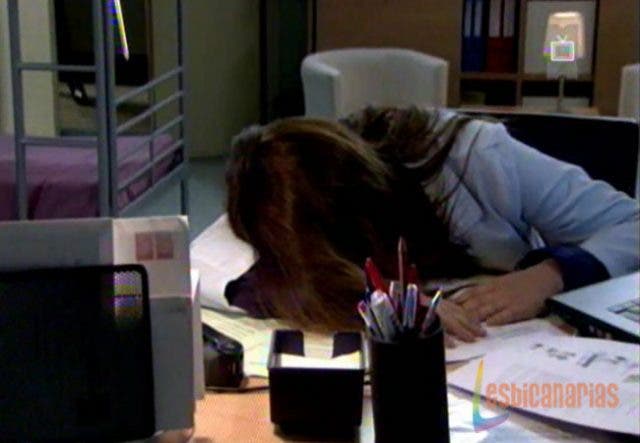 Maca y Esther 19x09 01