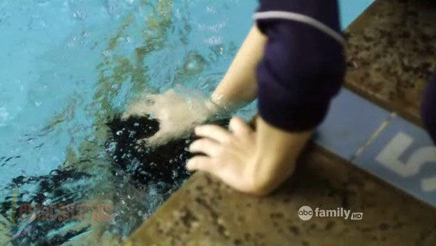 Pretty Little Liars 1x15 10