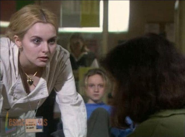 Bad Girls 1x06 03