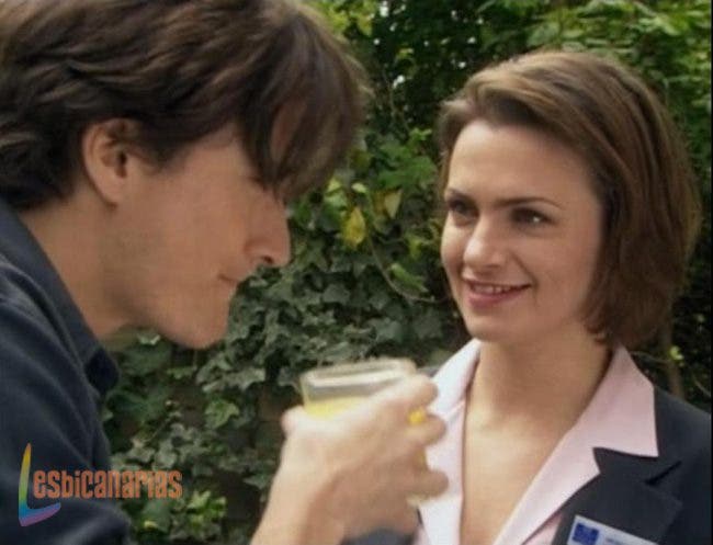 Bad Girls Resumen de Episodio Retro 1×07 «Jugando con Fuego»