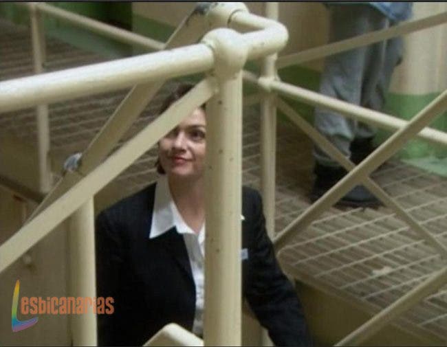 Bad Girls 1x07 06