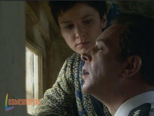 Bad Girls Resumen de Episodio Retro 1×08 «Desmoronándose»