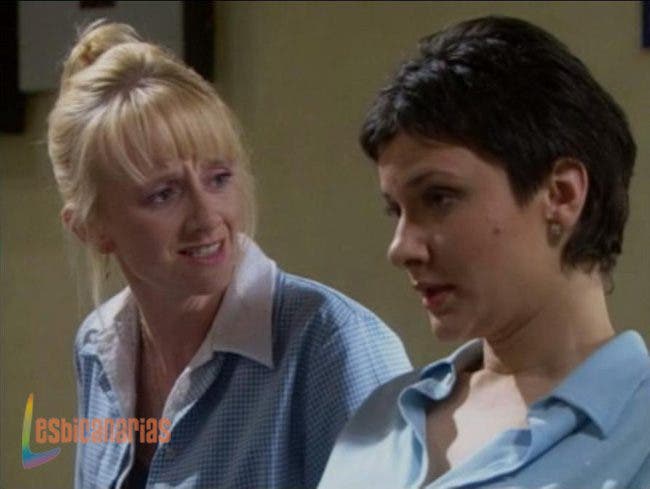 Bad Girls 1x10 02