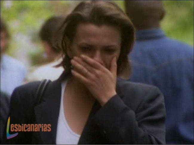 Bad Girls 1x10 12