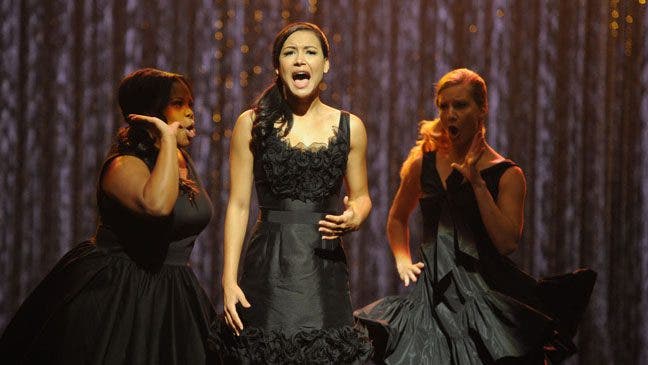 Brittany y Santana «Rumor has it / Someone like you mashup» Spoilerlandia