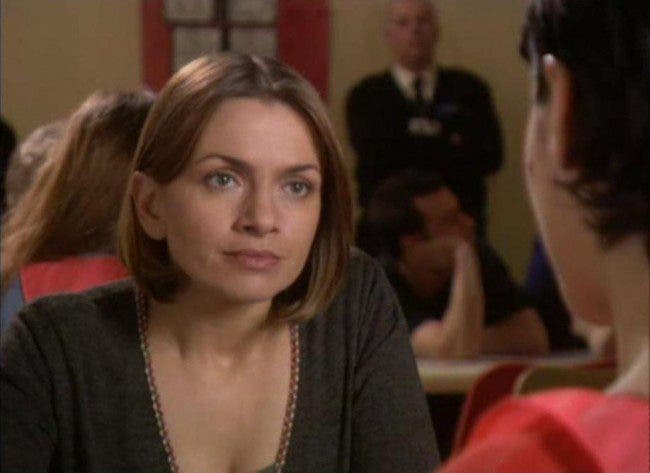 BG 2x06 Helen mirando previo BG 2x06 Helen mirando previo e1333220402458