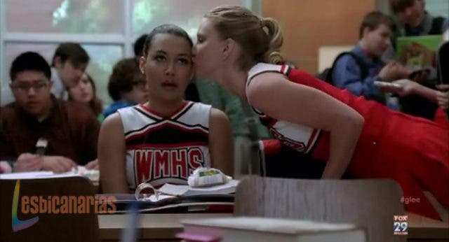 Brittany y Santana 3x16 04