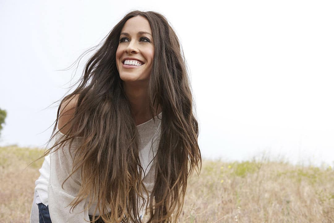 Música con Toque lésbico: Will you Be my Girlfriend? de Alanis Morissette
