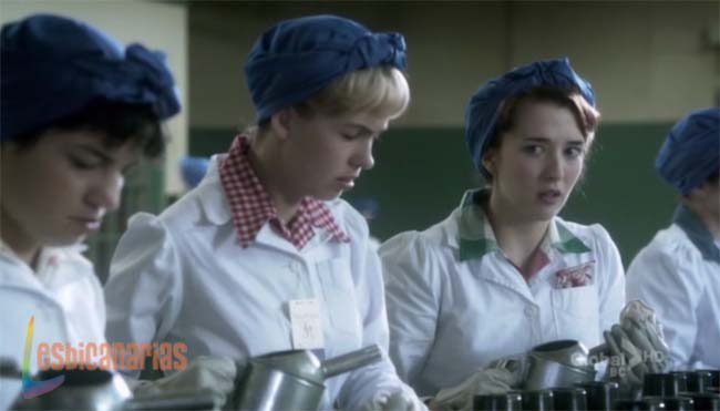 Betty y Kate resumen de episodio 1×02 Bomb Girls