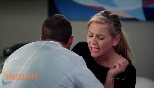 Arizona gritándole a David Arizona gritándole a David