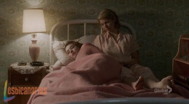 Betty y Kate cama