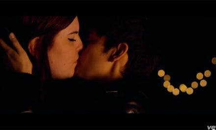 Música con toque lésbico: «She Keeps Me Warm» de Mary Lambert