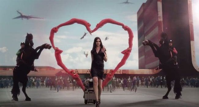 El nuevo comercial de XXL para las olimpiadas es super lesbicanario