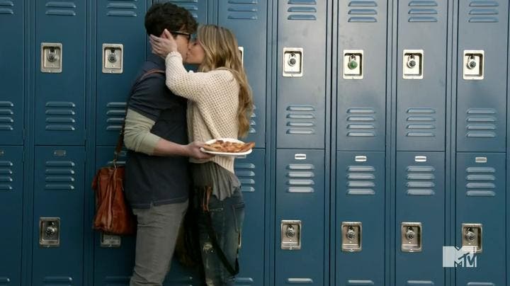 beso amy y oliver
