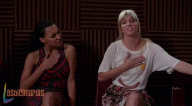 Brittana cantando el Mash up