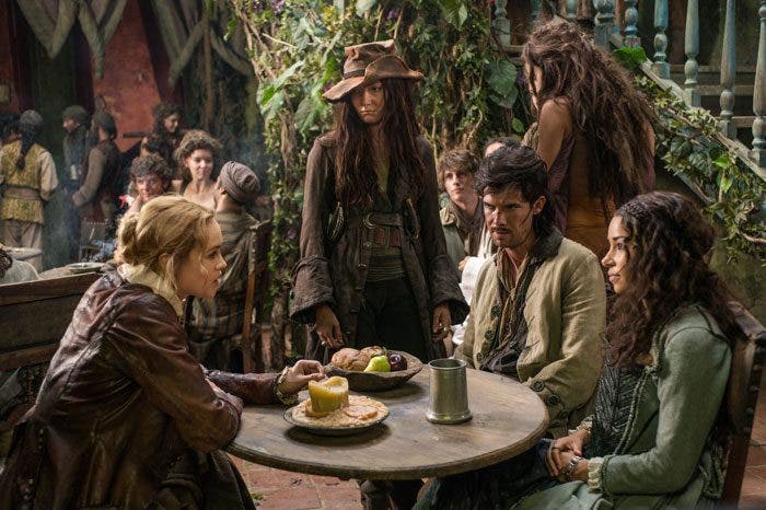 Max,-Eleanor-y-Anne-Bonny
