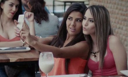 Música con toque lésbico: «Somos Ajenos» por El Recodo
