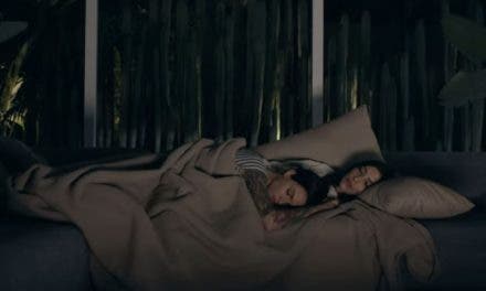 Música con toque lésbico: On Your Side por The Veronicas