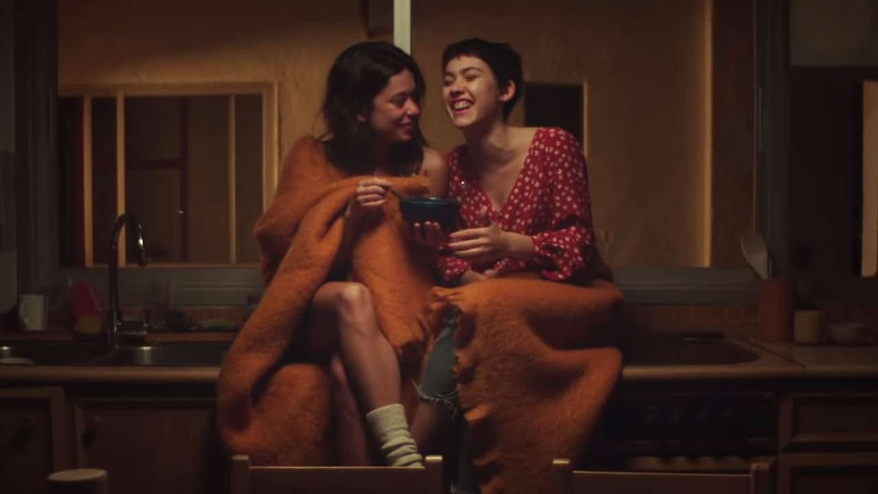 On Me por St. Woods – Música con toque lésbico