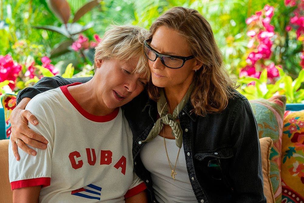 Jodie Foster y Annette Bening en 'Nyad'