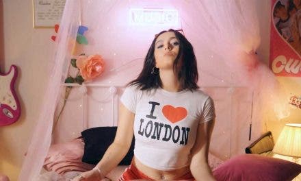 «La Invitada» de Chiara Oliver te va a poner a cantar