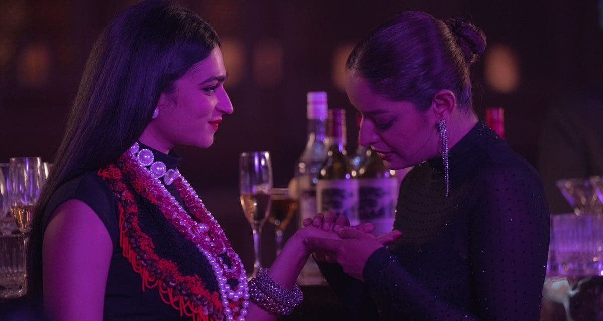 Divyaranjini y Niki: la pareja lésbica de «La Realeza»